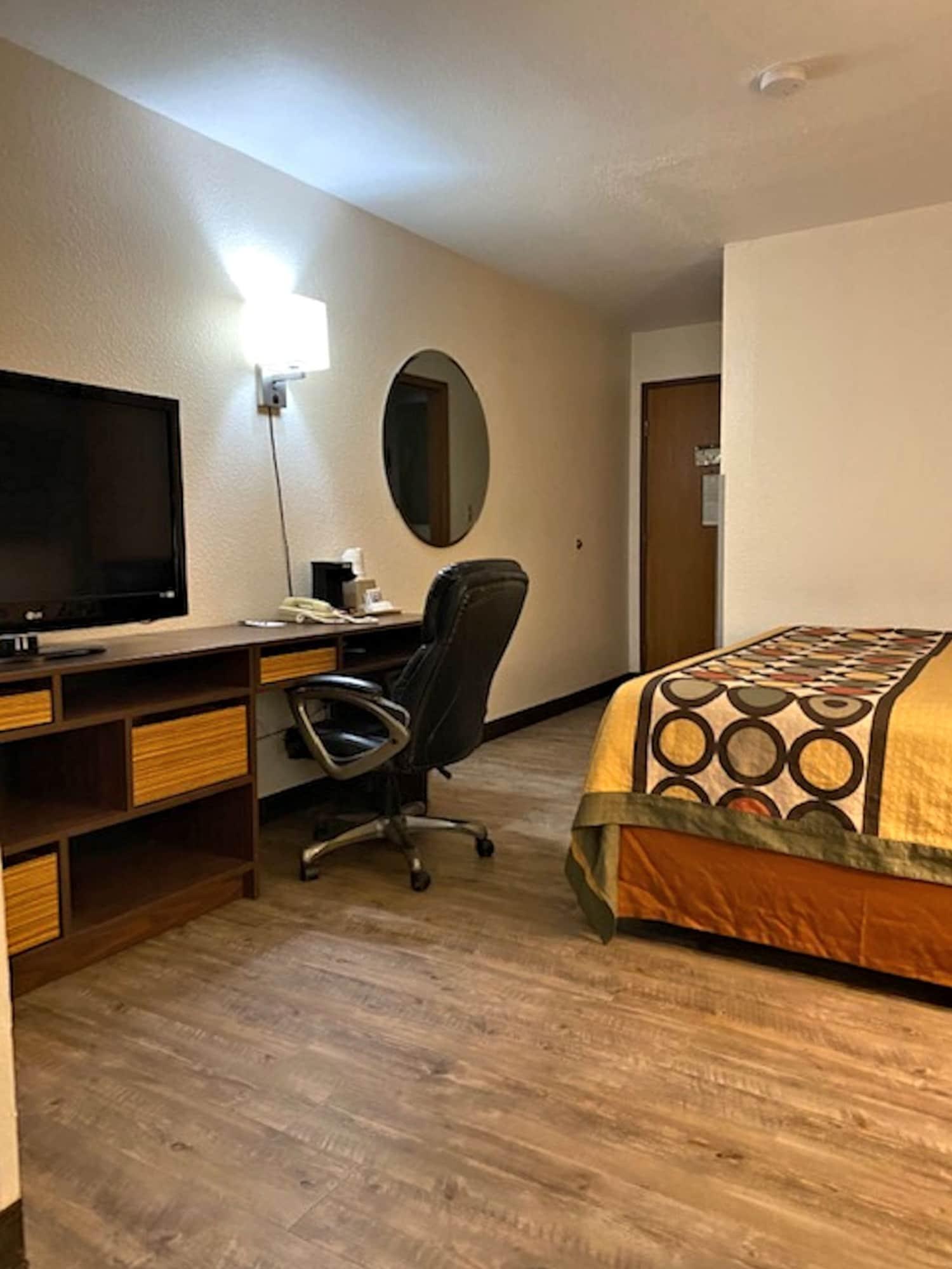 Super 8 By Wyndham Elizabethtown Hotel Exterior photo