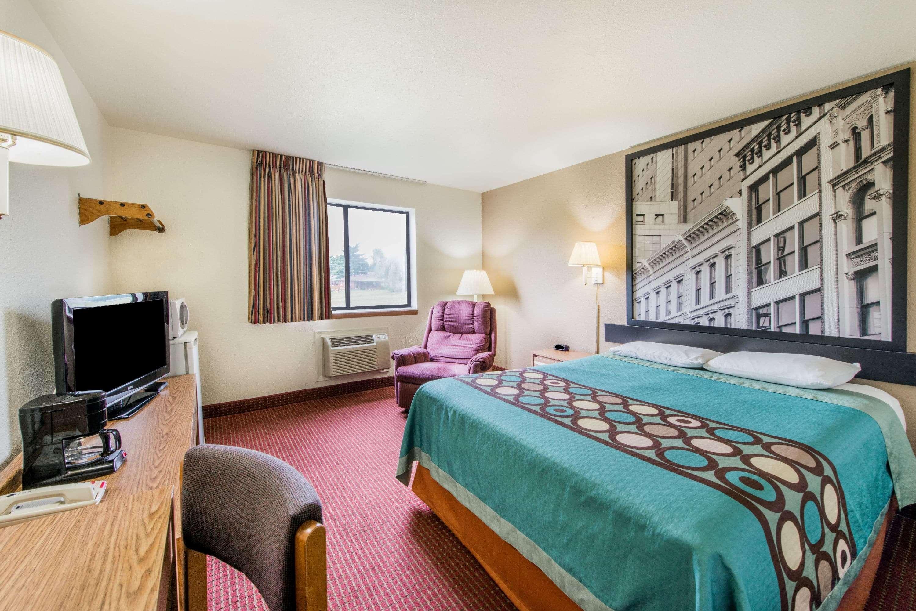 Super 8 By Wyndham Elizabethtown Hotel Exterior photo