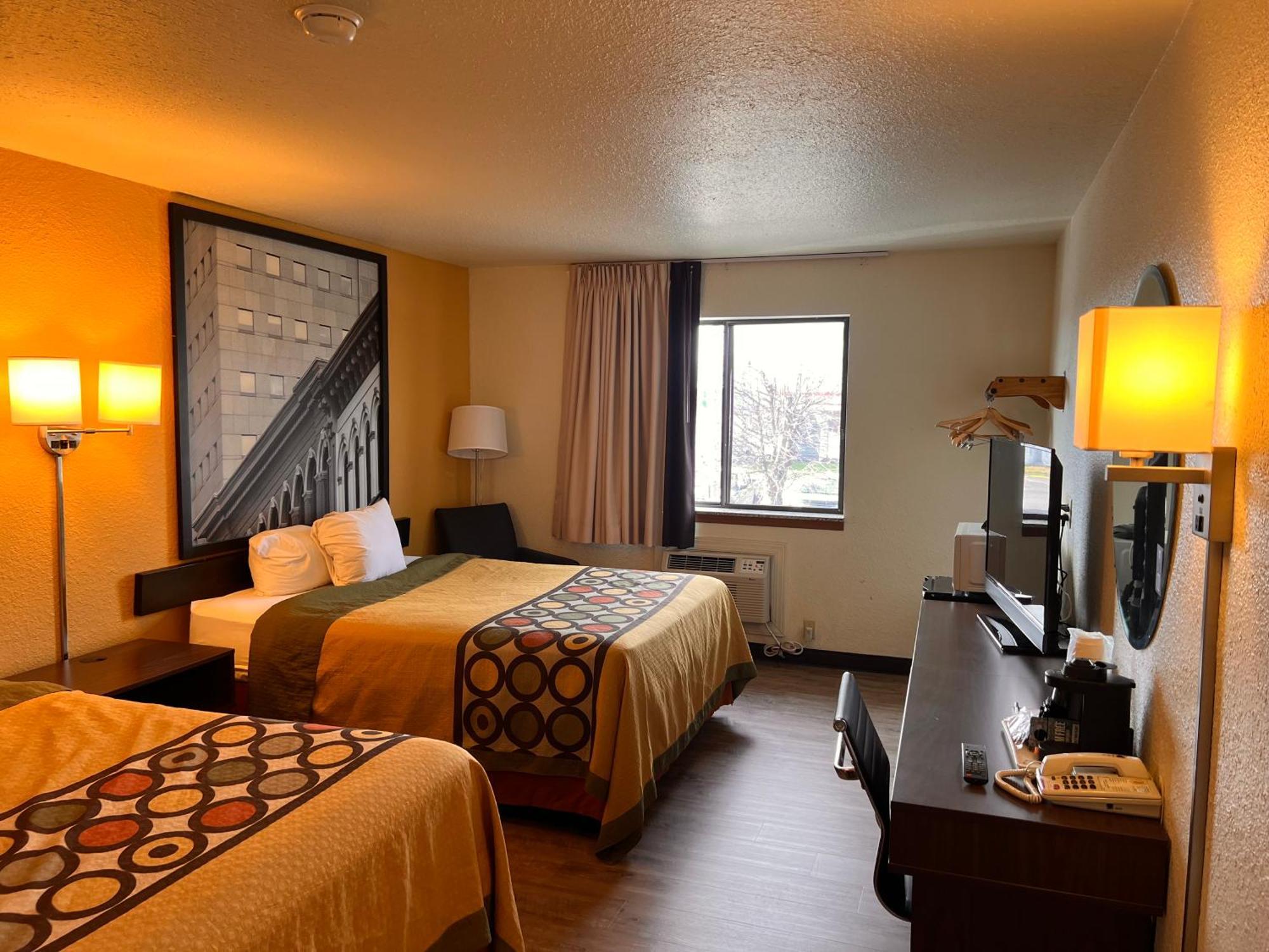 Super 8 By Wyndham Elizabethtown Hotel Exterior photo