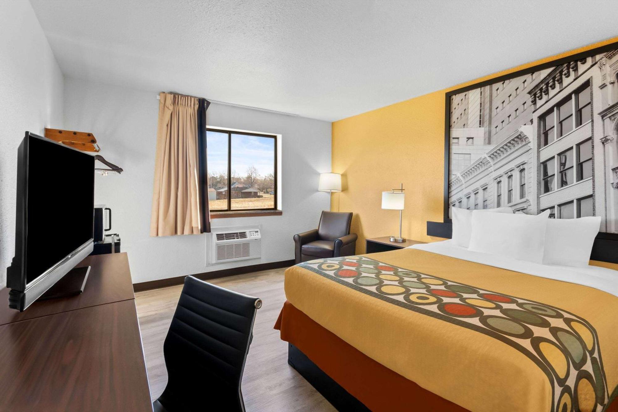 Super 8 By Wyndham Elizabethtown Hotel Exterior photo